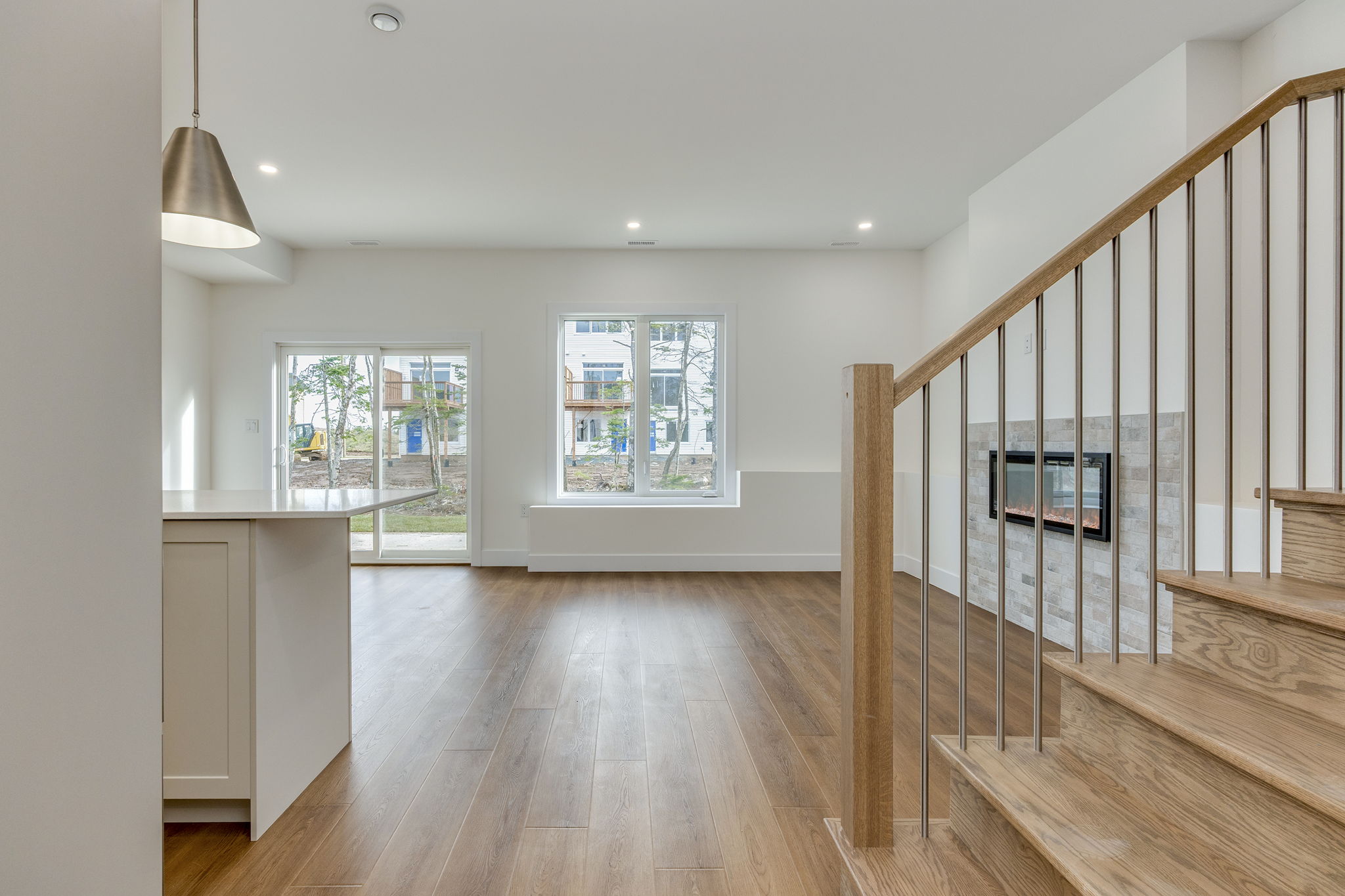 Sophies Cres Townhomes — photo 6 of 12