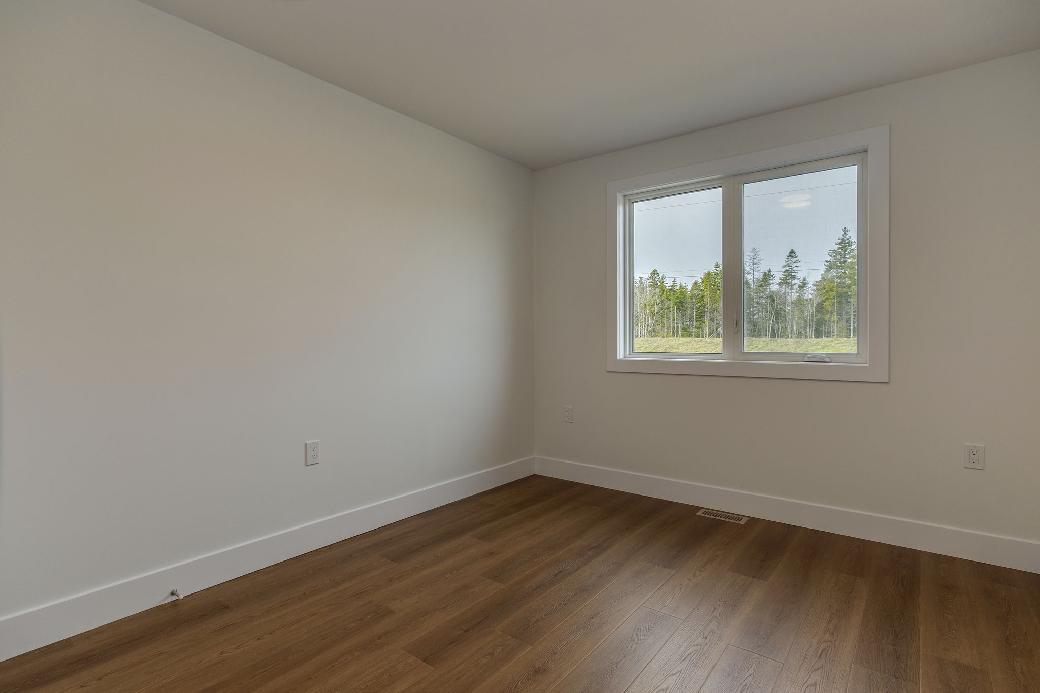Sophies Cres Townhomes — photo 7 of 12